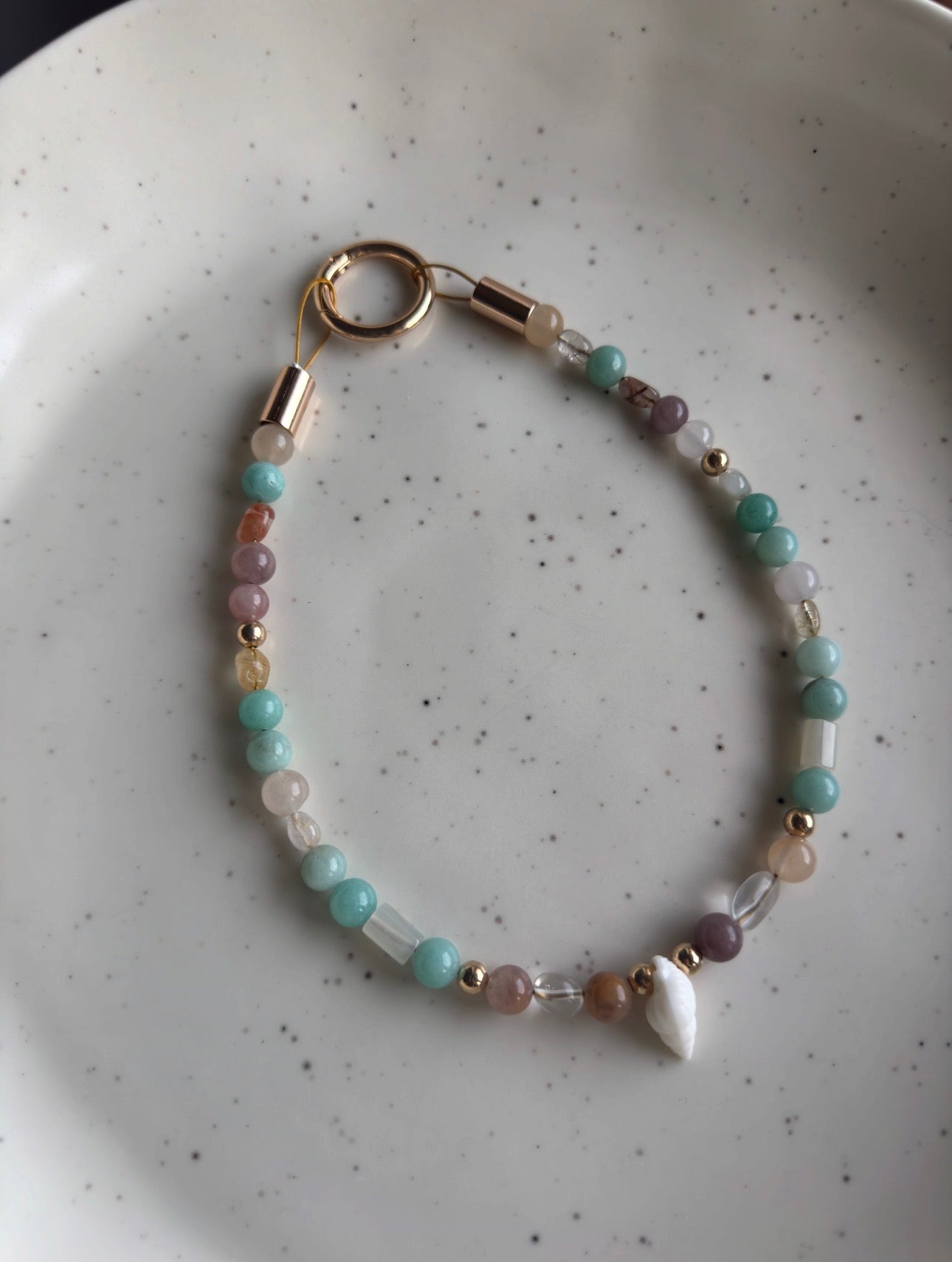 Collier porte médaille Brisa - Aura Necklaces