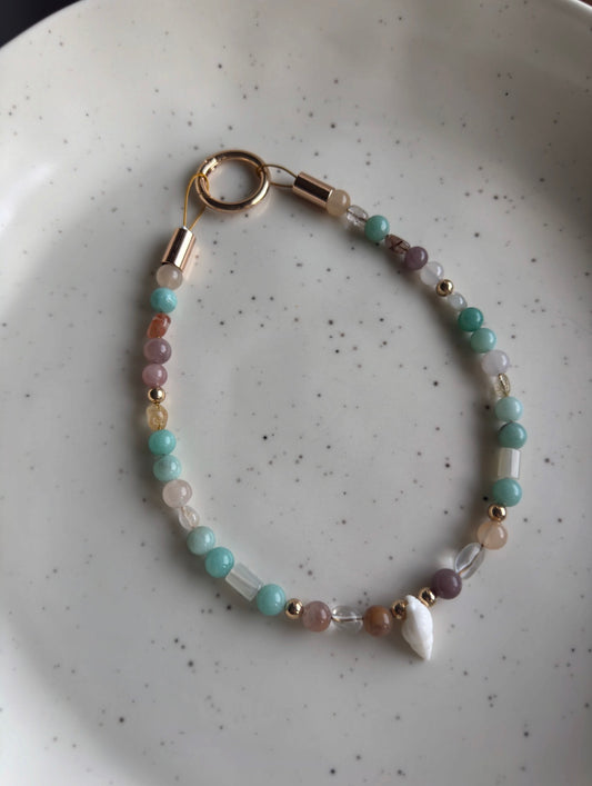 Collier porte médaille Brisa - Aura Necklaces