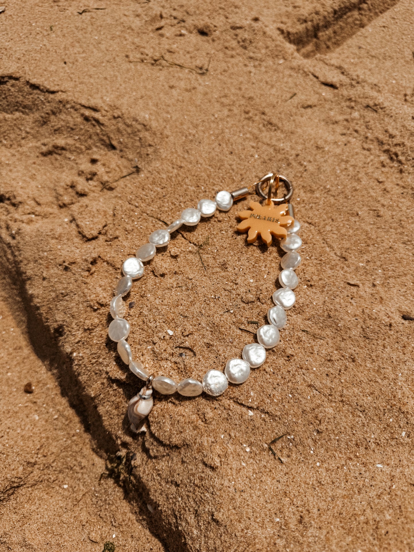 Collier porte médaille Isla- Aura Necklaces