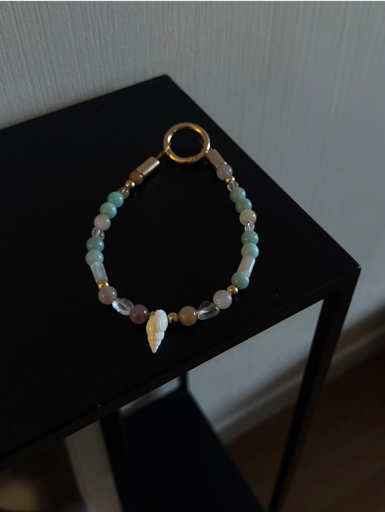 Collier porte médaille Brisa - Aura Necklaces