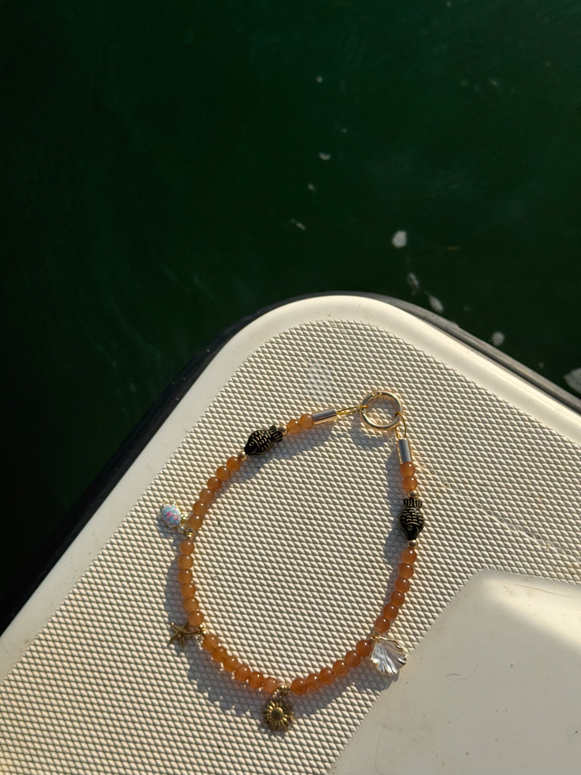 Collier porte médaille Marée Basse - Aura Necklaces