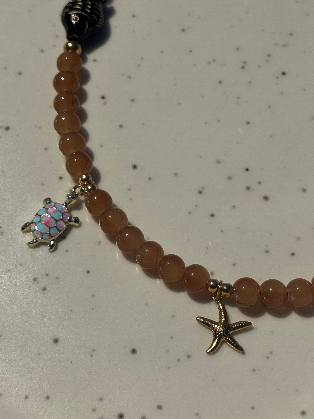 Collier porte médaille Marée Basse - Aura Necklaces