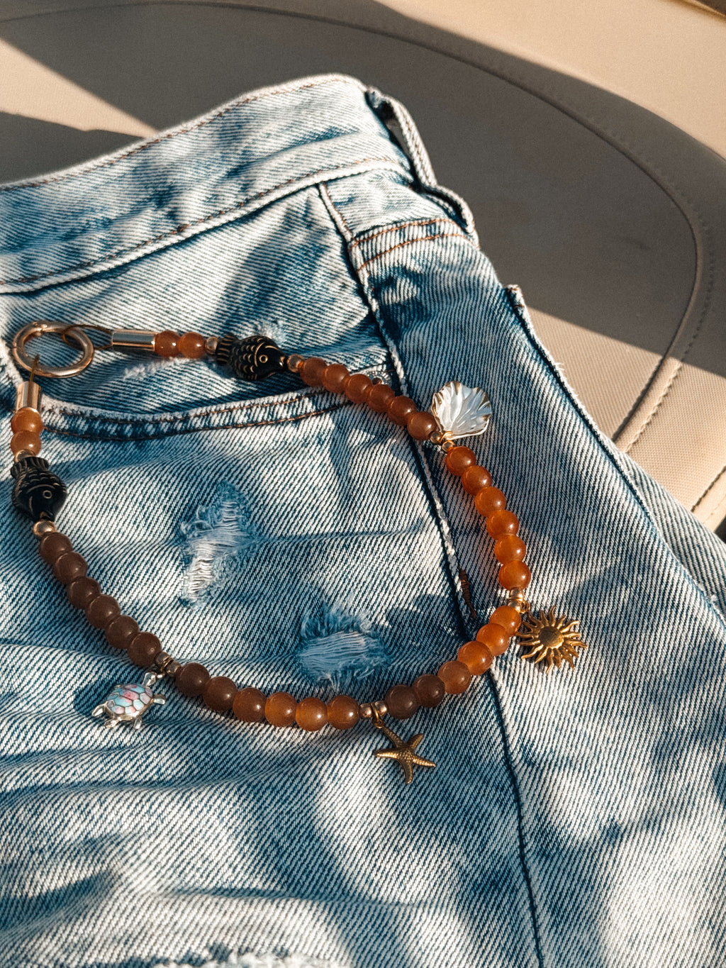 Collier porte médaille Marée Basse - Aura Necklaces